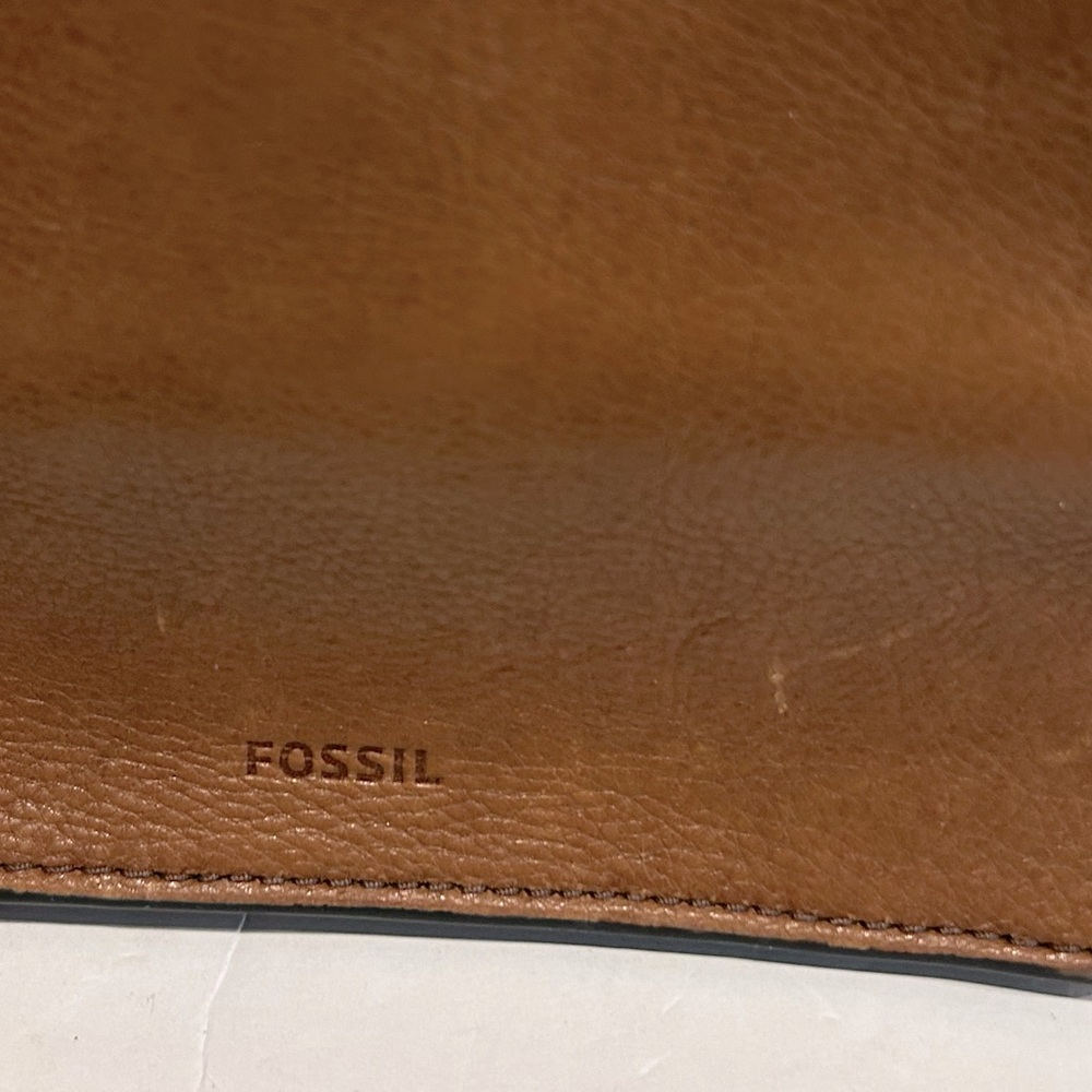 Fossil leather crossbody top handle purse - Picture 15 of 15